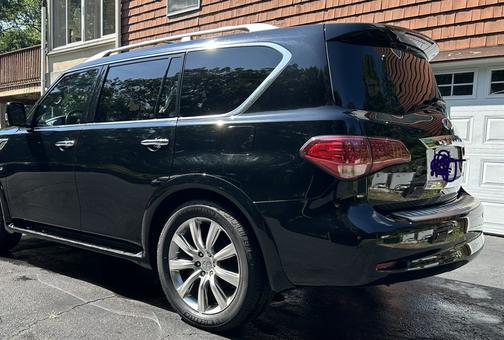 Black 2014 INFINITI QX80 Base