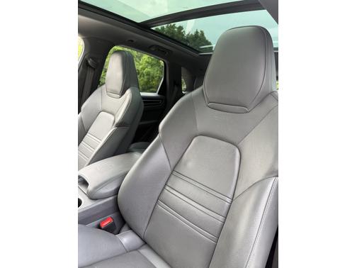 2022 Porsche Cayenne Cayenne E-Hybrid Coupe
