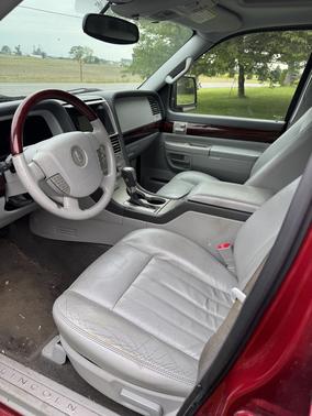 2005 Lincoln Aviator Luxury