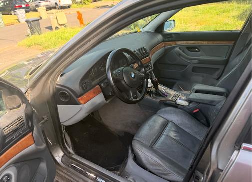 2002 BMW 525 i
