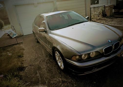 2002 BMW 525 i