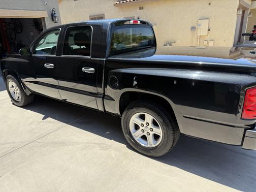 2011 Dodge Dakota Big Horn/Lone Star