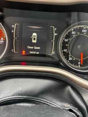 Black 2017 Jeep Cherokee Latitude