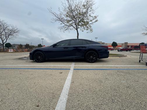 2018 Lexus LS 500 Base