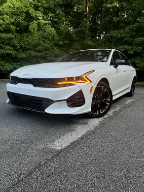 White 2023 Kia K5 GT-Line