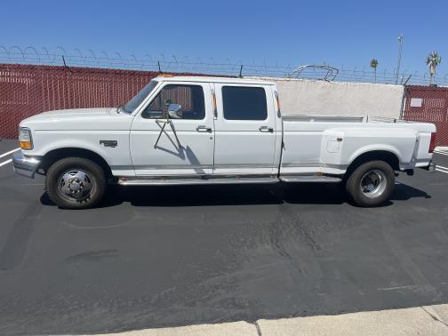 1996 Ford F-350 XL Crew Cab DRW