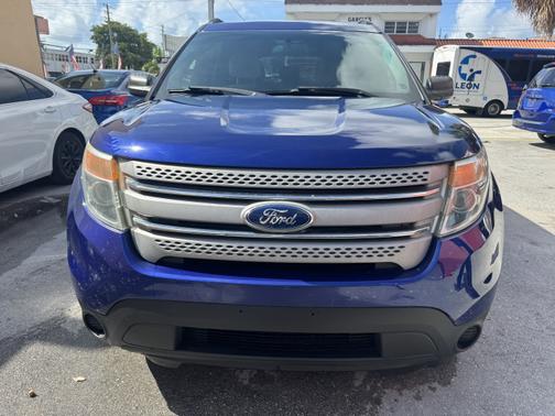 2013 Ford Explorer Base