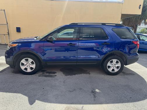 2013 Ford Explorer Base