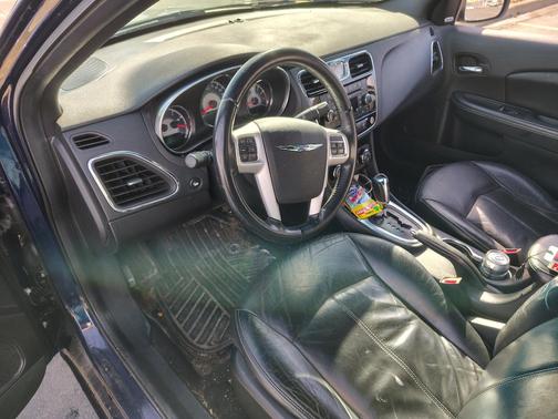Blue 2013 Chrysler 200 Limited