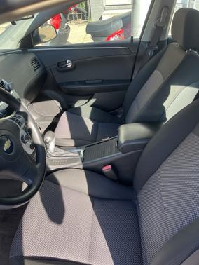 Blue 2009 Chevrolet Malibu 1LT