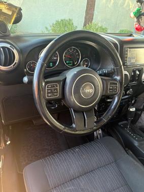 2011 Jeep Wrangler Unlimited Sahara
