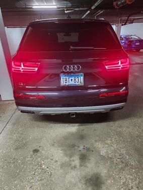 Black 2019 Audi Q7 55 Premium Plus
