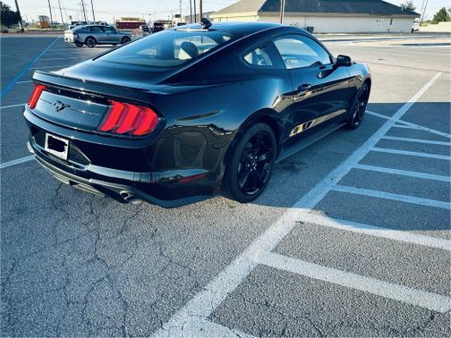 2021 Ford Mustang EcoBoost Premium