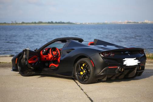2022 Ferrari F8 Spider Base