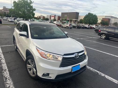 2014 Toyota Highlander Limited Platinum