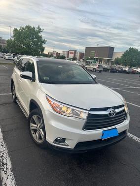 2014 Toyota Highlander Limited Platinum