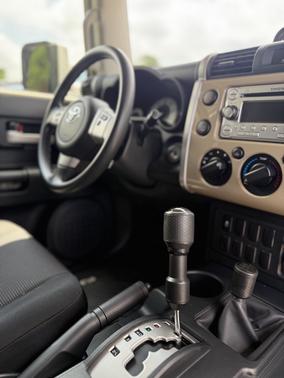 2014 Toyota FJ Cruiser Base