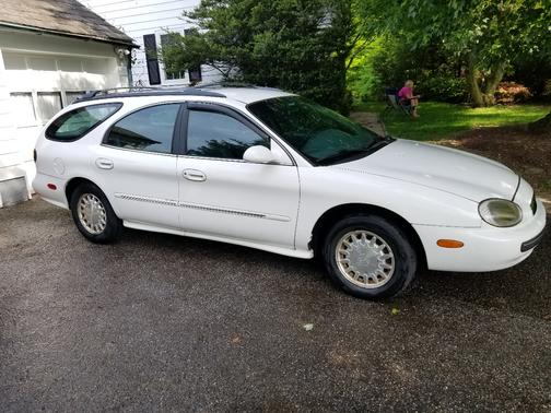 White 1997 Mercury Sable LS