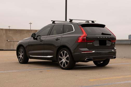 Gray 2019 Volvo XC60 T6 Inscription
