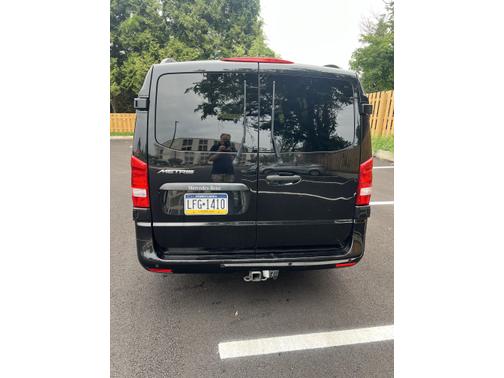 2019 Mercedes-Benz Metris Base