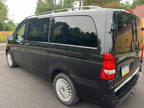 2019 Mercedes-Benz Metris Base