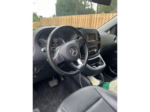 2019 Mercedes-Benz Metris Base