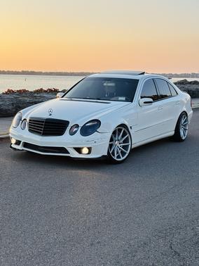 White 2005 Mercedes-Benz E-Class E320