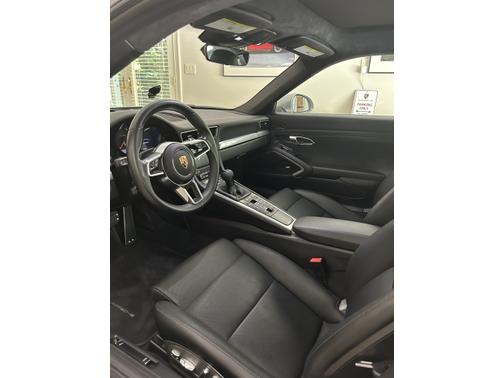 2017 Porsche 911 Carrera