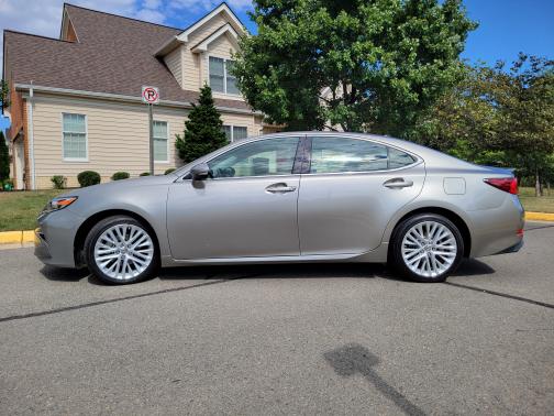 2016 Lexus ES 350 Base