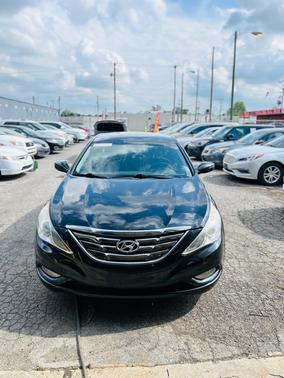 2011 Hyundai SONATA SE
