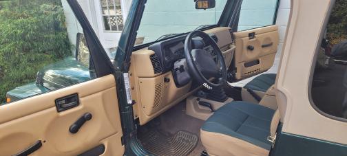 1999 Jeep Wrangler Sahara
