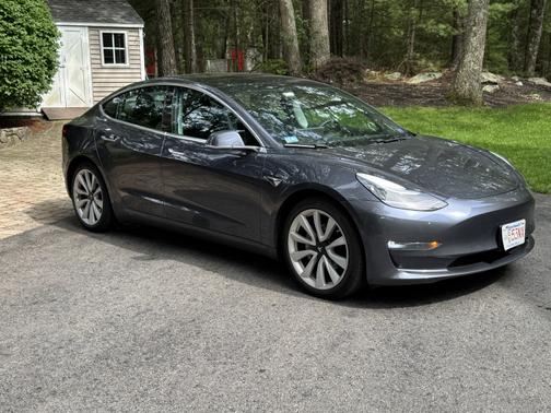 2019 Tesla Model 3 Long Range
