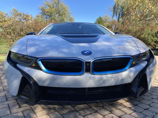 2016 BMW i8 Base