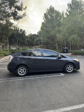 2010 Toyota Prius III
