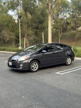 2010 Toyota Prius III