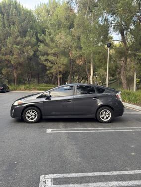 2010 Toyota Prius III