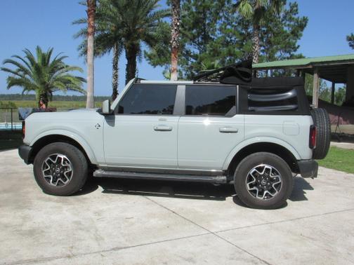 2023 Ford Bronco Outer Banks Advanced