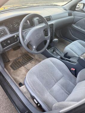 2001 Toyota Camry LE