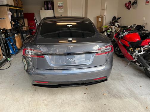 2022 Tesla Model S Long Range