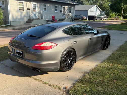 2013 Porsche Panamera Panamera S-Hybrid