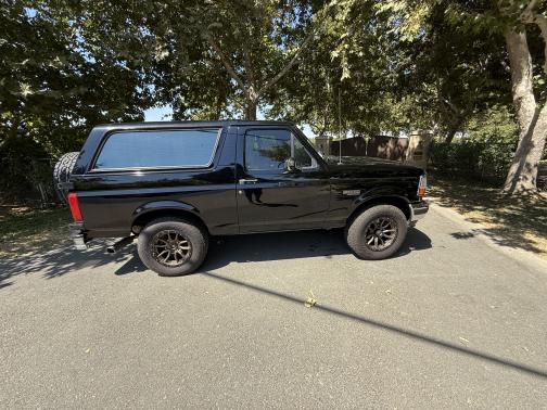 1996 Ford Bronco Eddie Bauer
