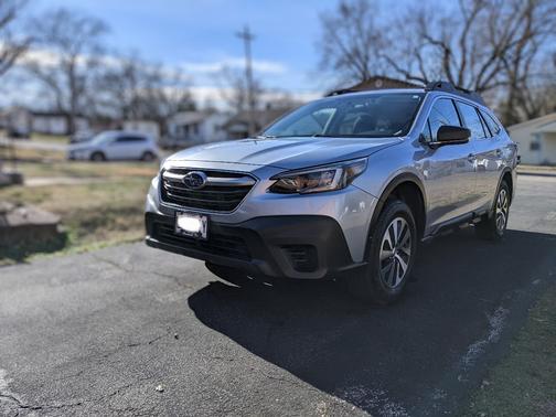 2020 Subaru Outback Base