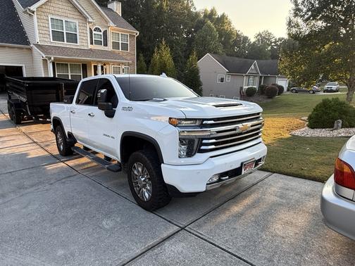 White 2022 Chevrolet Silverado 3500 High Country