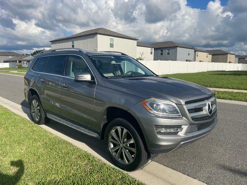 Gray 2014 Mercedes-Benz GL-Class GL 450 4MATIC