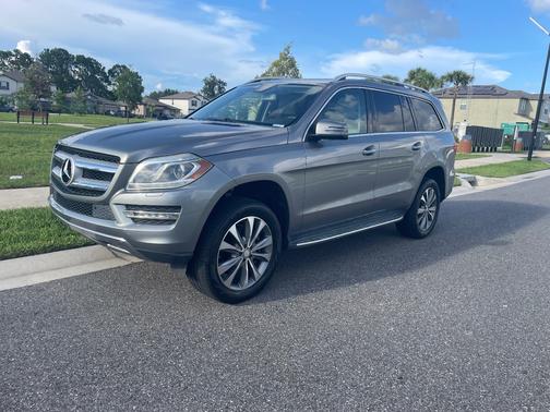 Gray 2014 Mercedes-Benz GL-Class GL 450 4MATIC