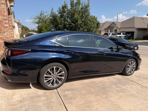 Blue 2019 Lexus ES 350 Luxury