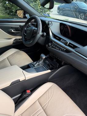 Blue 2019 Lexus ES 350 Luxury