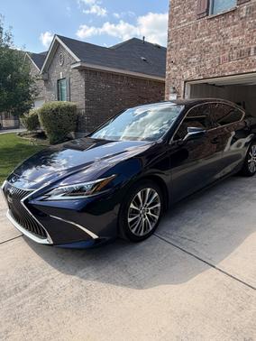 Blue 2019 Lexus ES 350 Luxury