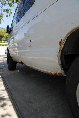 White 2009 Ford E250 Base