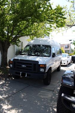 White 2009 Ford E250 Base
